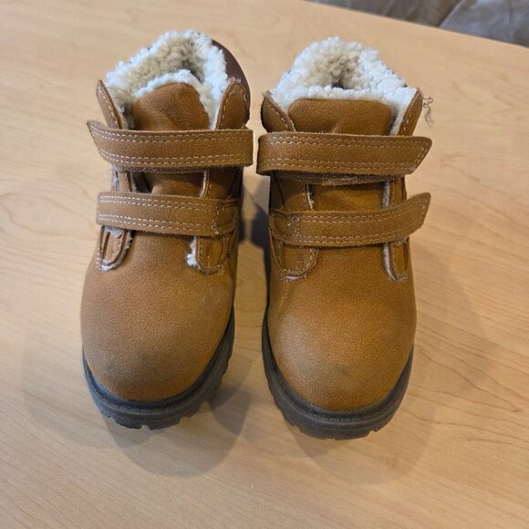 Boys boots - Picture 2 of 5